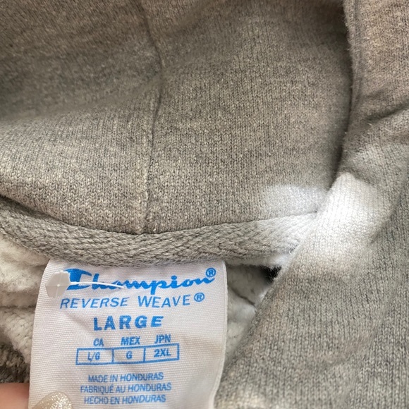 Size large Grey Champion hoodie - Picture 8 of 9